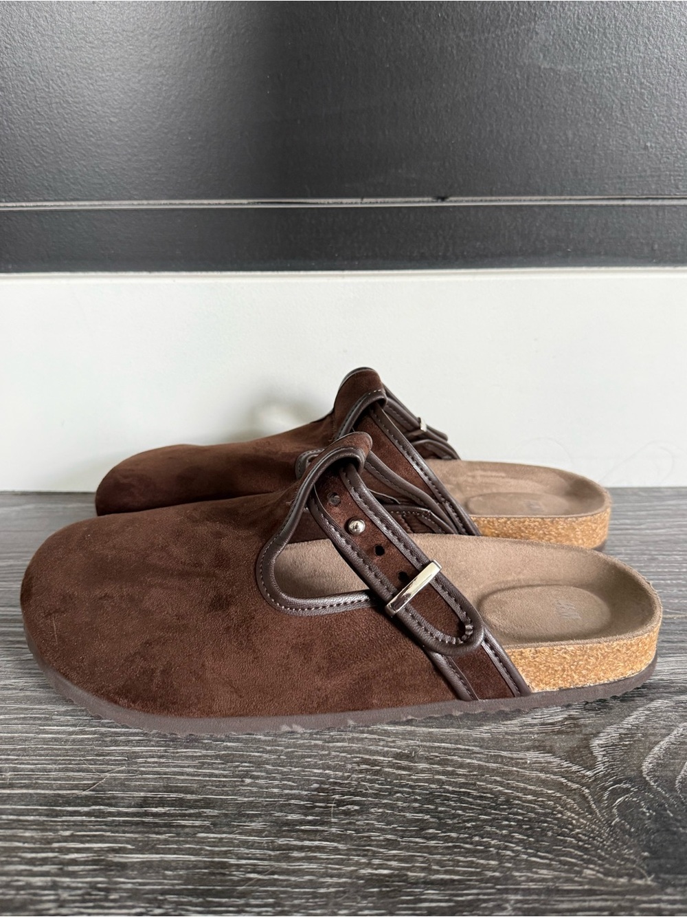 H&M - Women’s Brown Suede Slip-On Clogs Sandals with Buckle